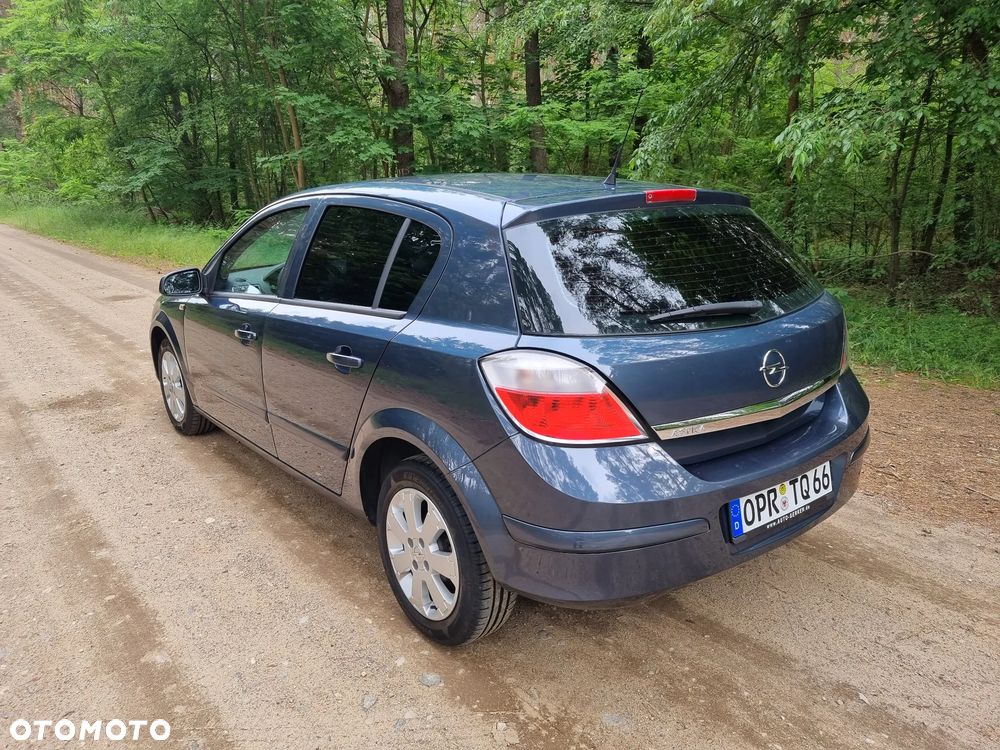 Opel Astra 1.4 NJoy - 3