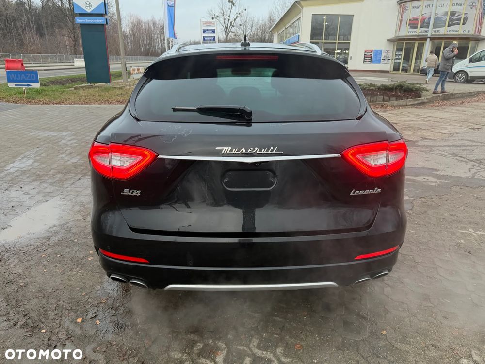 Maserati Levante S Q4 GranLusso - 4