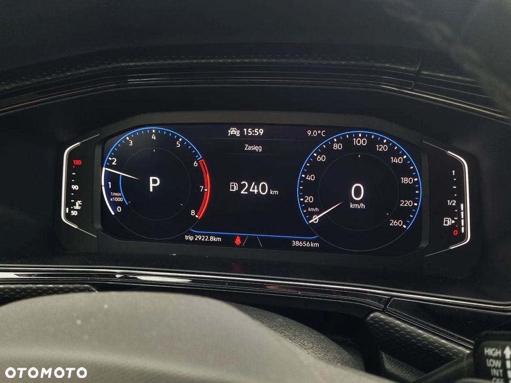 Volkswagen T-Cross - 14