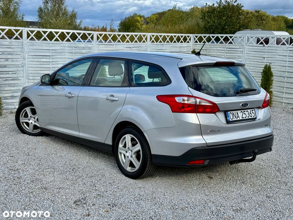 Ford Focus 1.0 EcoBoost 99g Start-Stopp-System Business Edition - 2