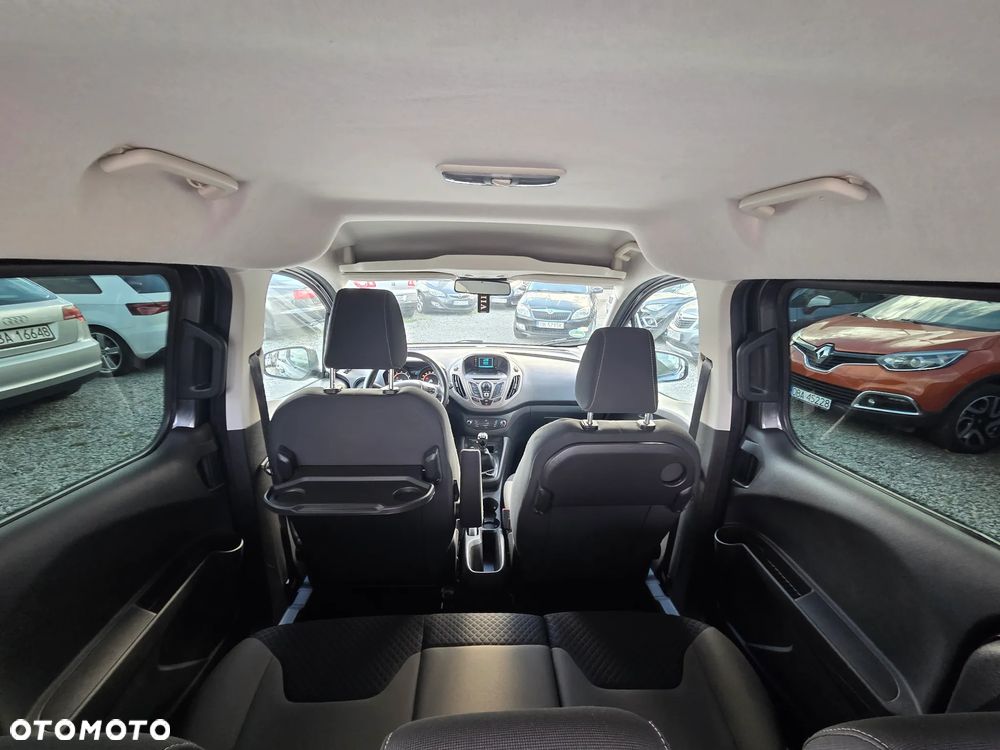 Ford Tourneo Courier 1.0 EcoBoost Titanium - 6