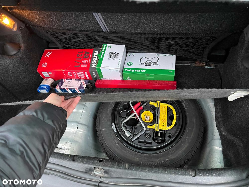 Renault Clio - 15