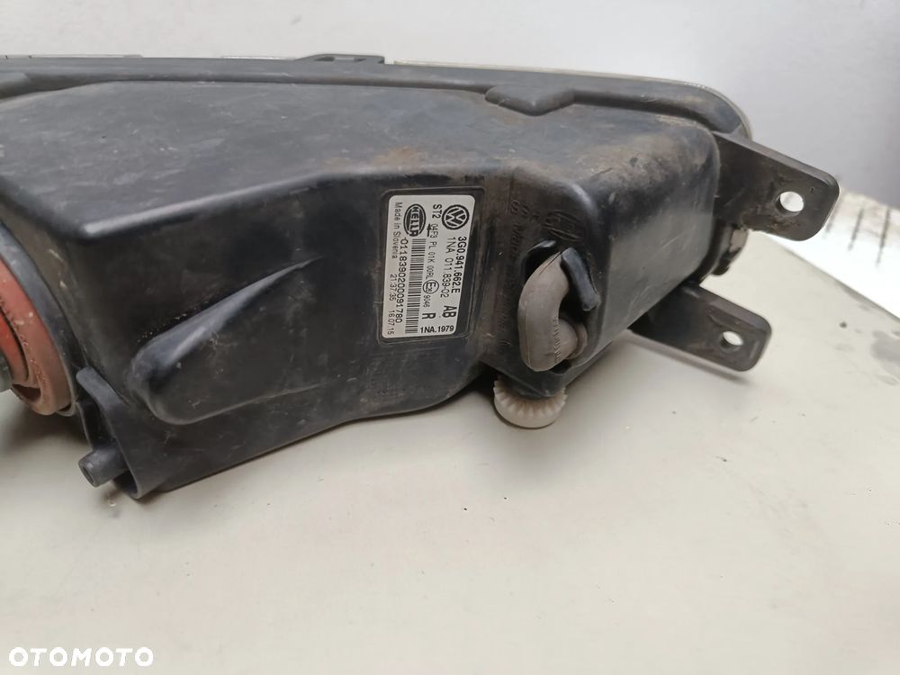Halogen Prawy Przedni Przód VW Passat B8 Lampa Prawa 3G0941662E - 11