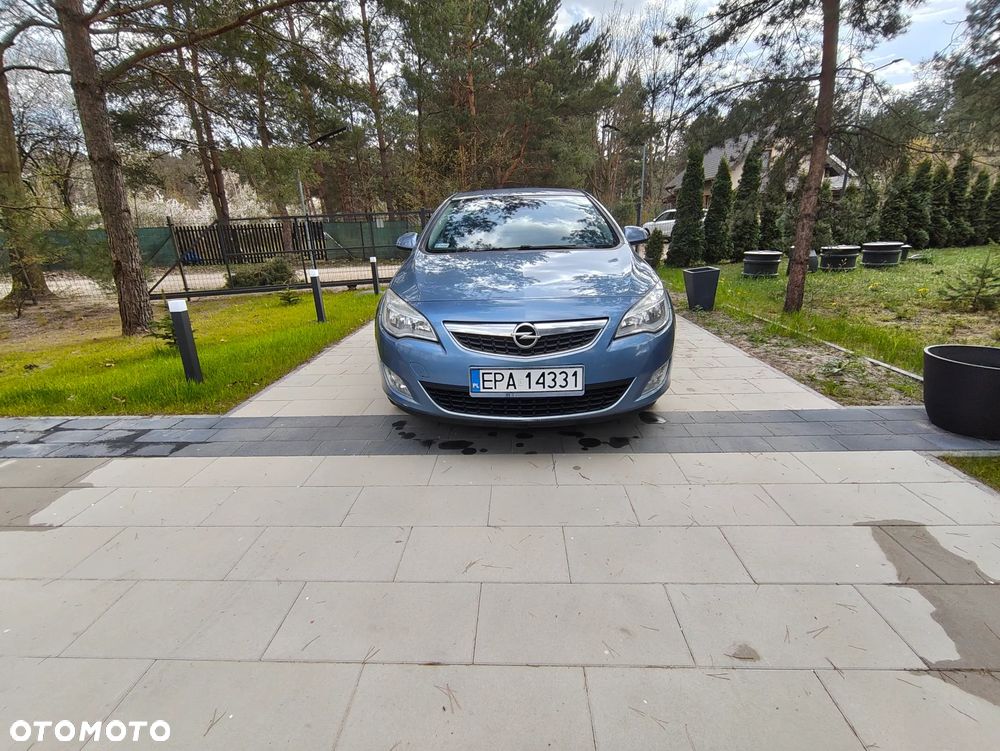 Opel Astra 1.4 Turbo Edition - 4