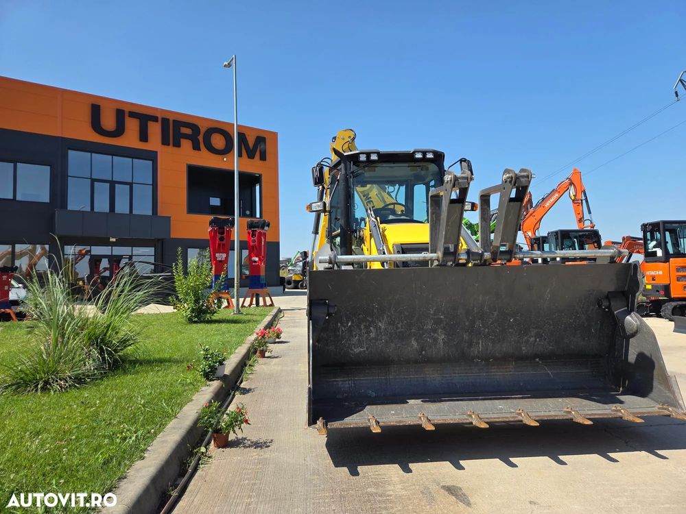 New Holland EX DEMO, 184h, B100D, FULL OPTION, 120CP, cutie automata POWERSHIFT, brat excavare extensibil cu inst picon pe el, MICHELIN, cupa multifunctionala 4x1, FURCI, Aer cond, Certificat CE, posibilitate leasing 4 ani-PROMOTIE 75.900 EUR+Tva - 4
