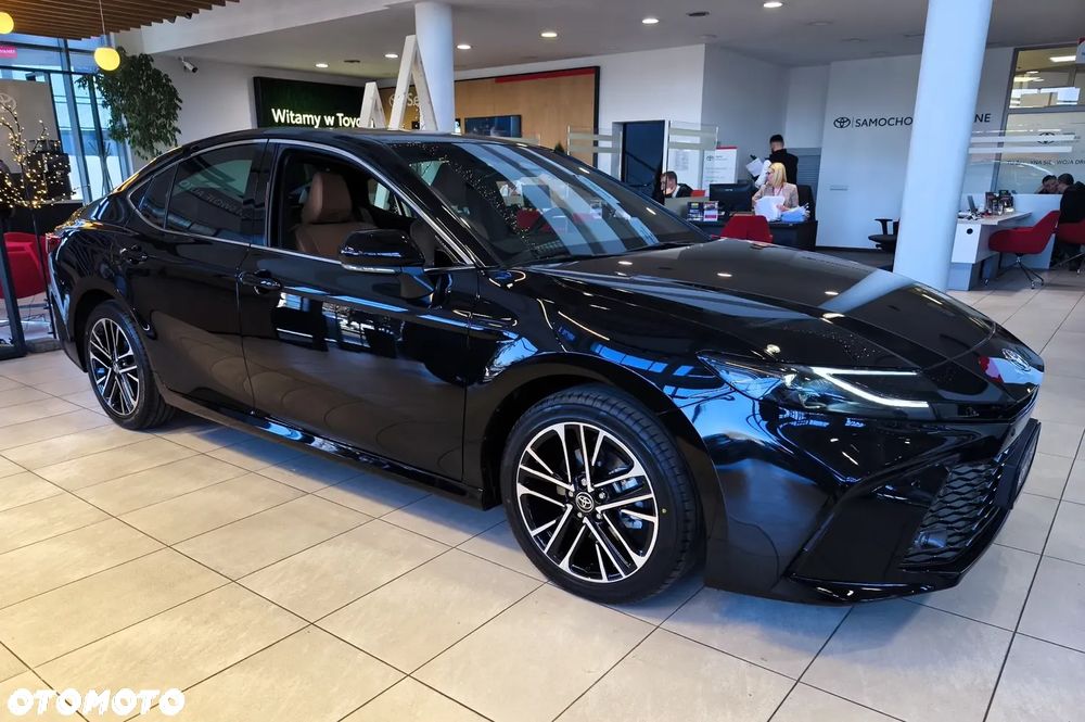 Toyota Camry 2.5 Hybrid Dynamic Force Prestige e-CVT - 3