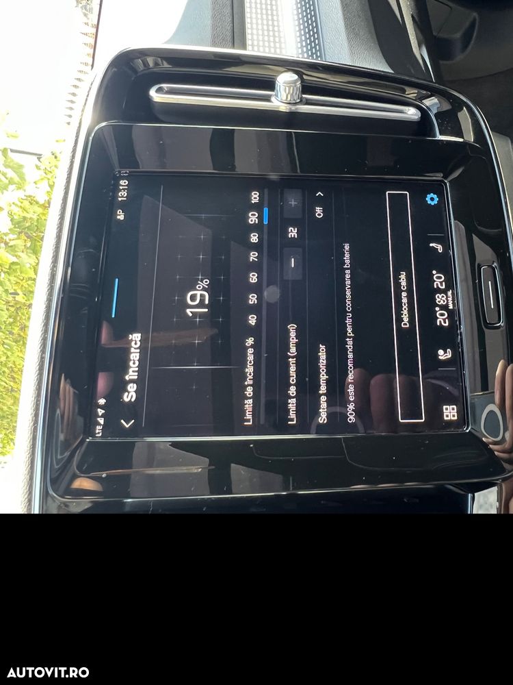 Volvo XC 40 Recharge Twin Motor AWD Plus - 16