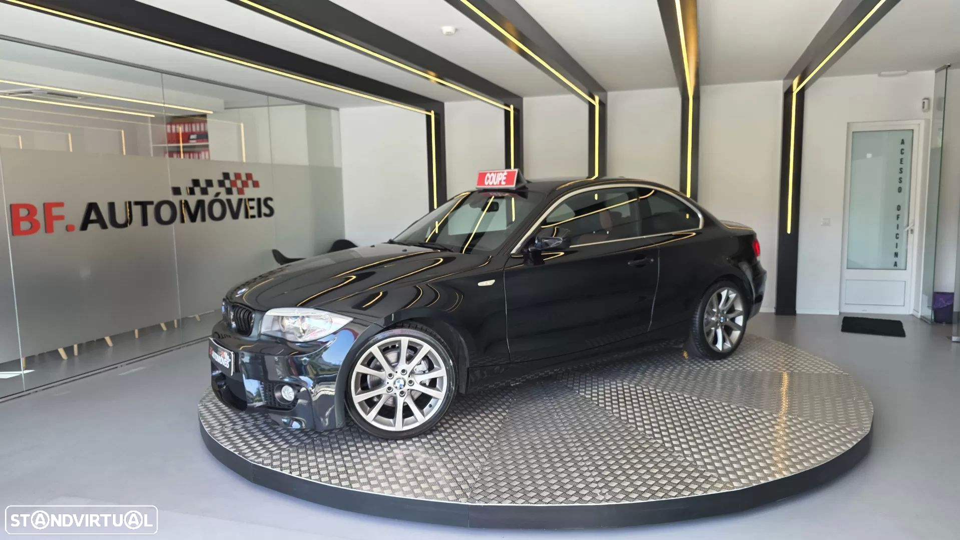 BMW 120 d Pack M - 13