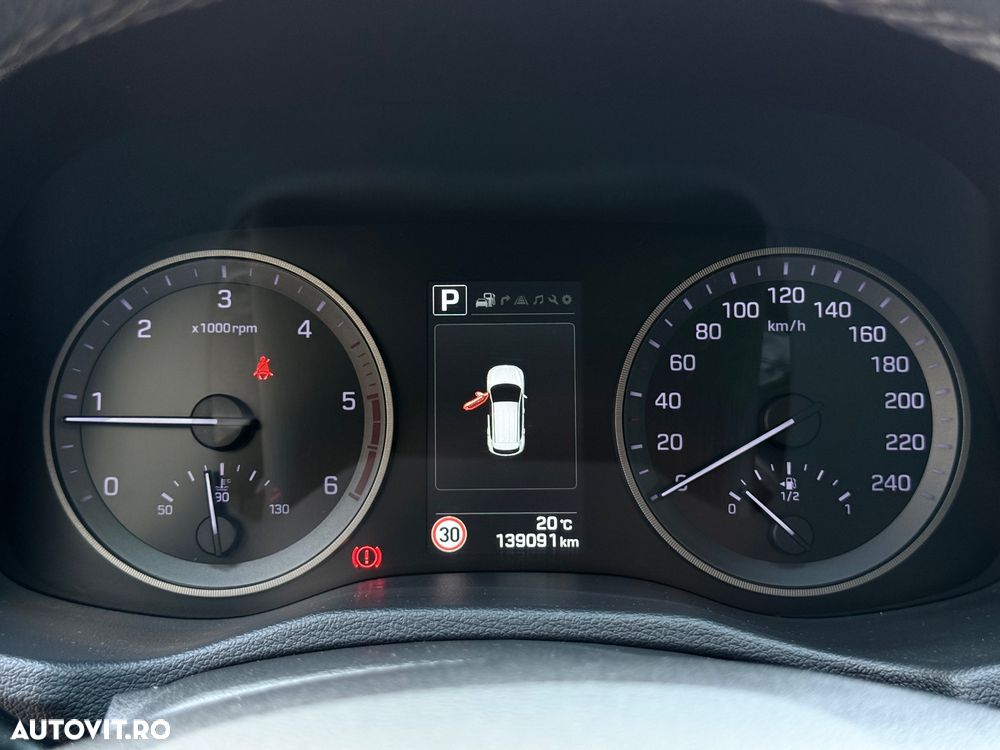 Hyundai Tucson 2.0 CRDI 4WD 6AT Luxury Pack+ - 24