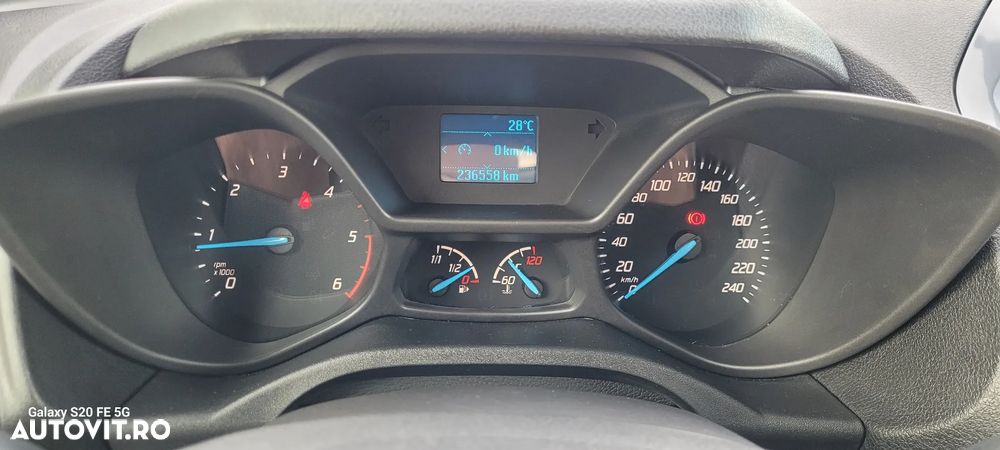 Ford Tourneo Connect - 16