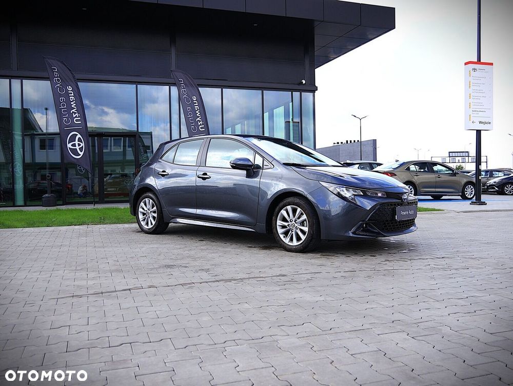 Toyota Corolla - 1