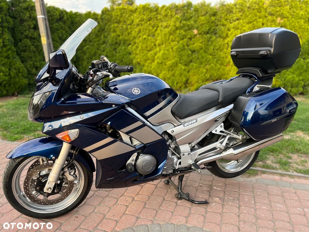 Yamaha FJR - 9