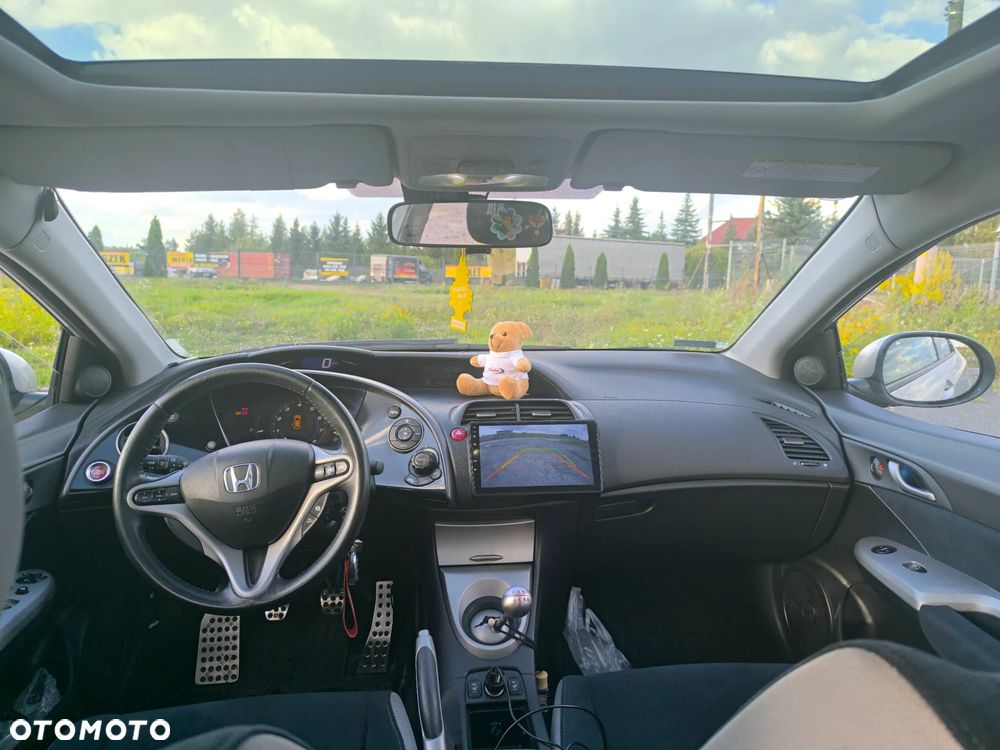 Honda Civic 1.8 Executive - 16