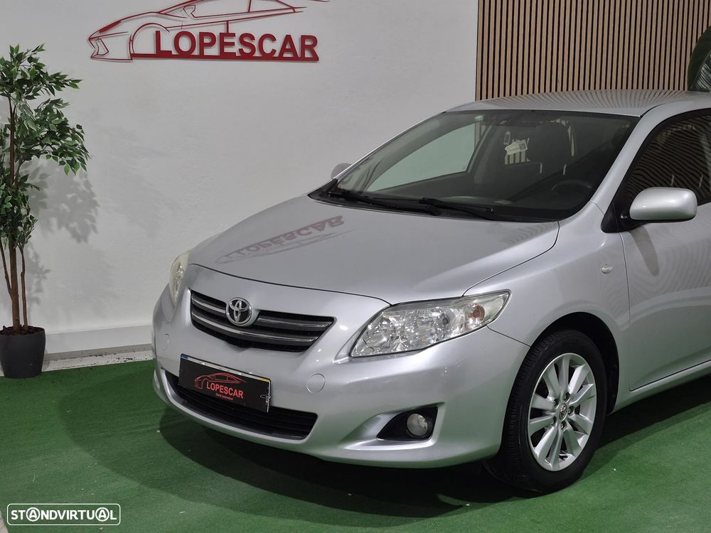Toyota Corolla 1.4 VVT-i Sol - 2