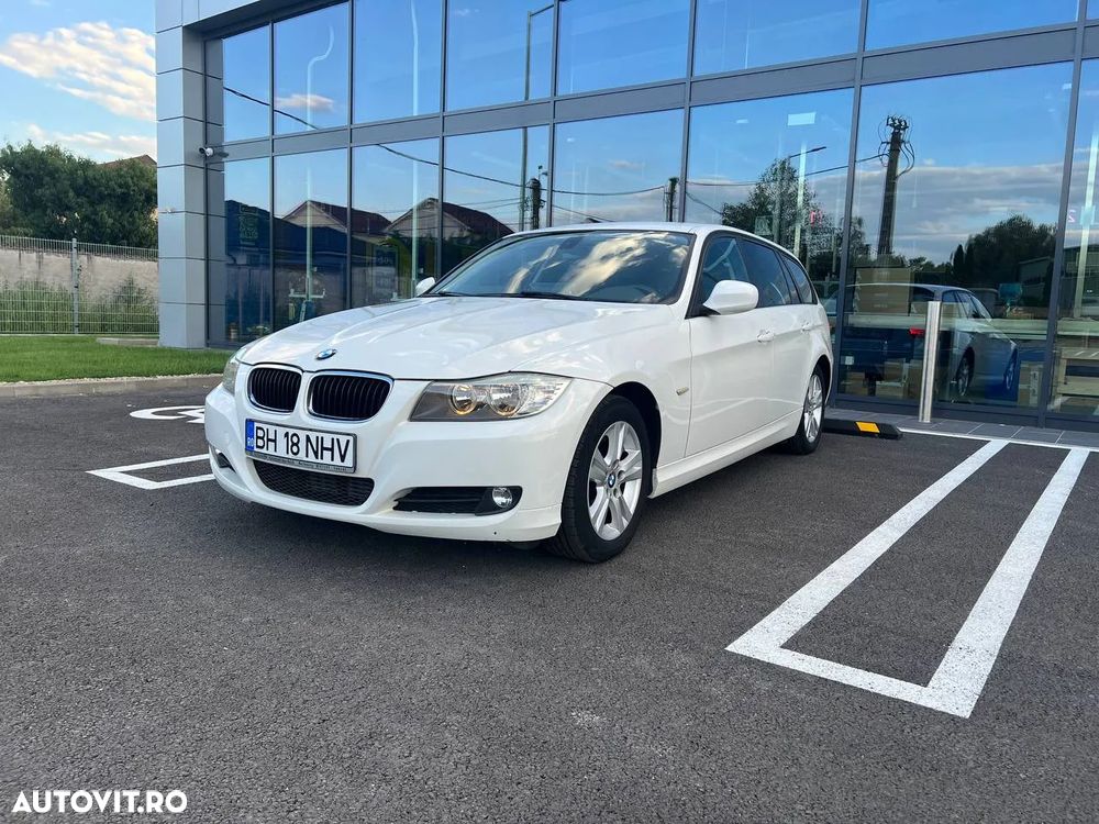 BMW Seria 3 318d - 4