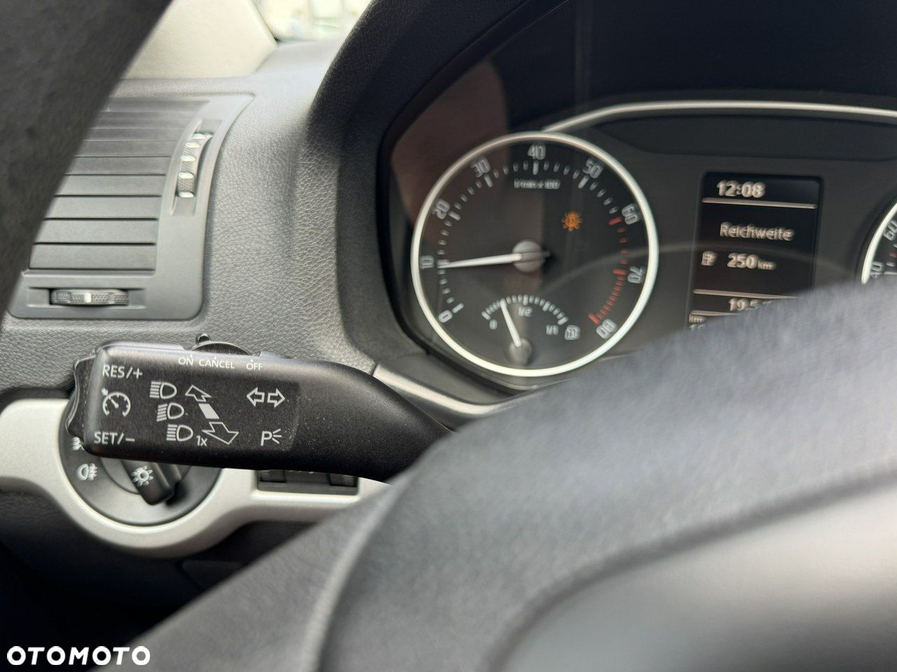 Skoda Octavia 1.6 Ambition - 11