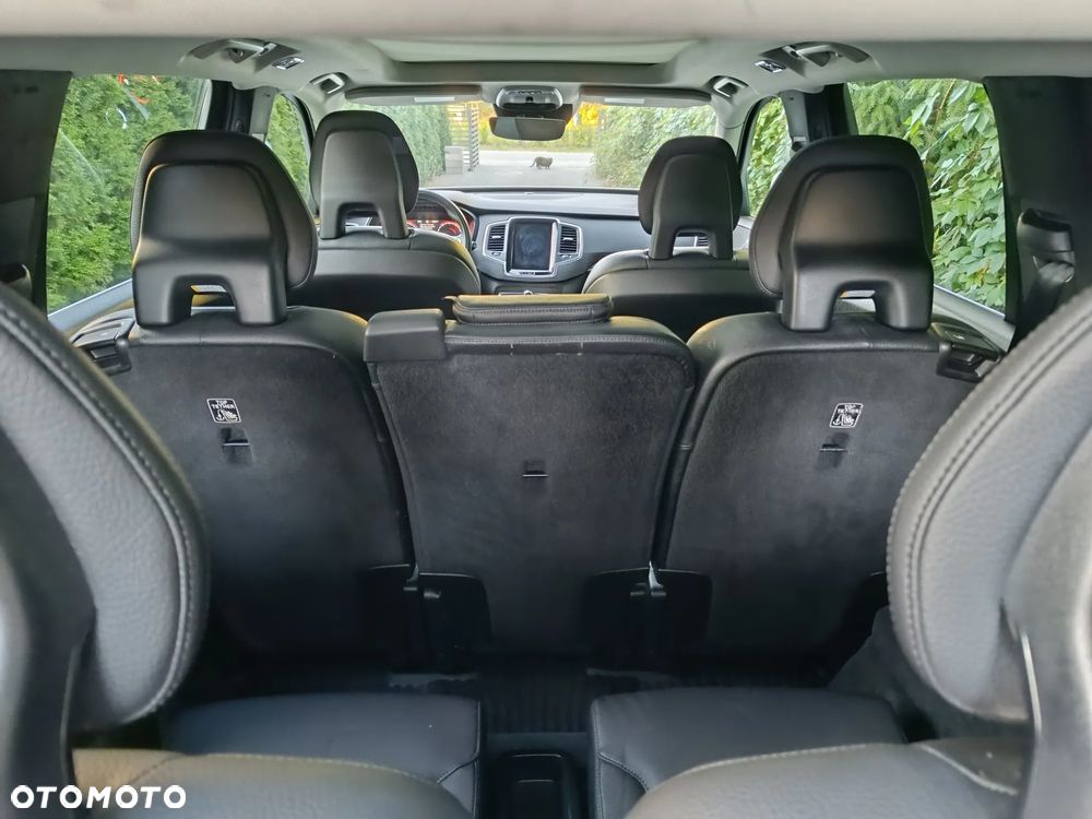 Volvo XC 90 T5 AWD Momentum 7os - 26