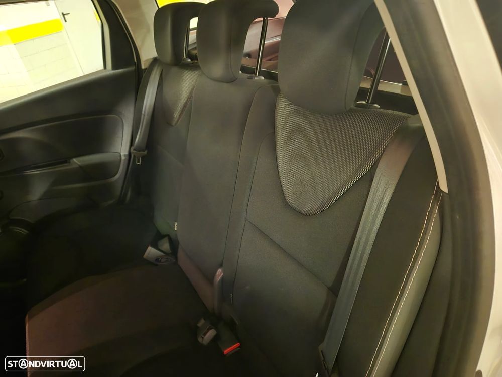 Renault Clio Sport Tourer 0.9 TCE Confort - 24