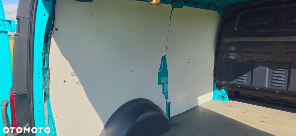 Mercedes-Benz VITO - 15