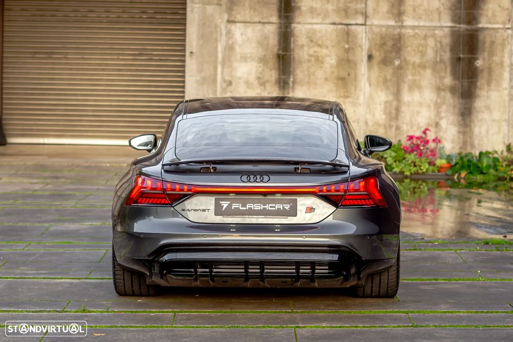 Audi e-tron GT quattro - 14
