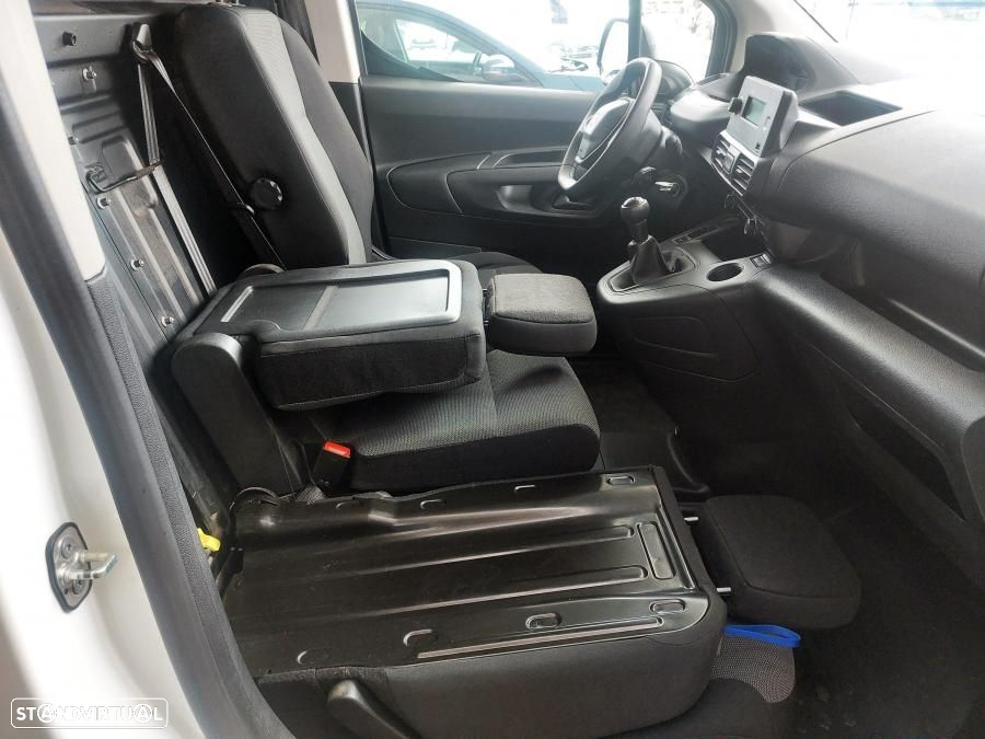 Peugeot Partner 1.5 Bluehdi Pro Standard - IVA Dedutível - 29