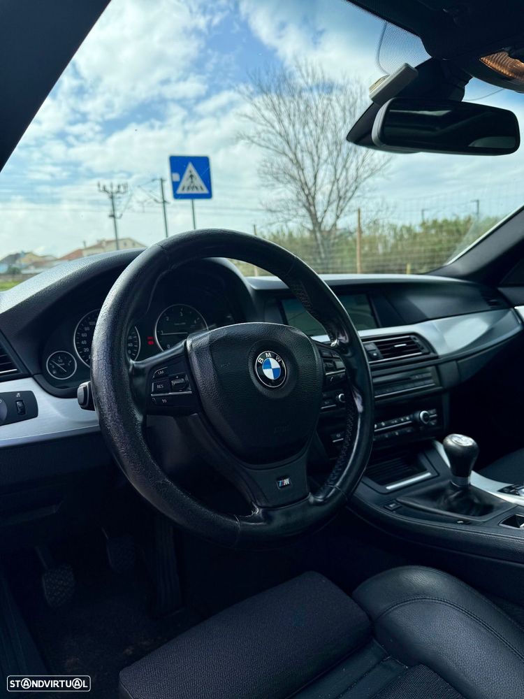 BMW 520 d Pack M - 12