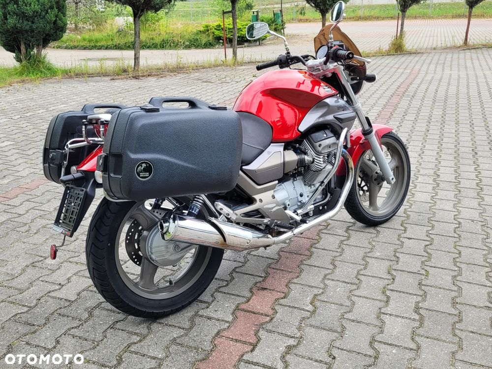 Moto Guzzi Breva - 17