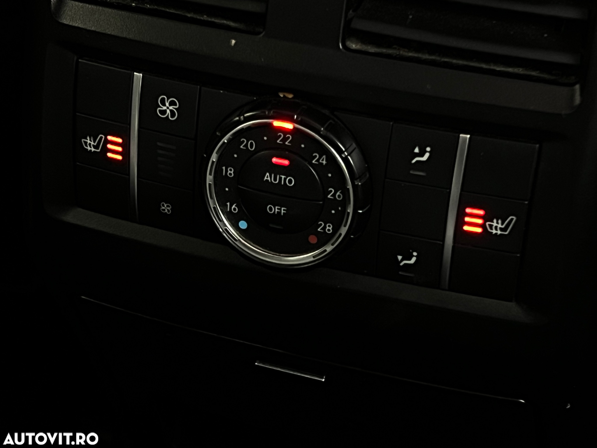Mercedes-Benz GLE 350 d 4Matic 9G-TRONIC AMG Line - 17