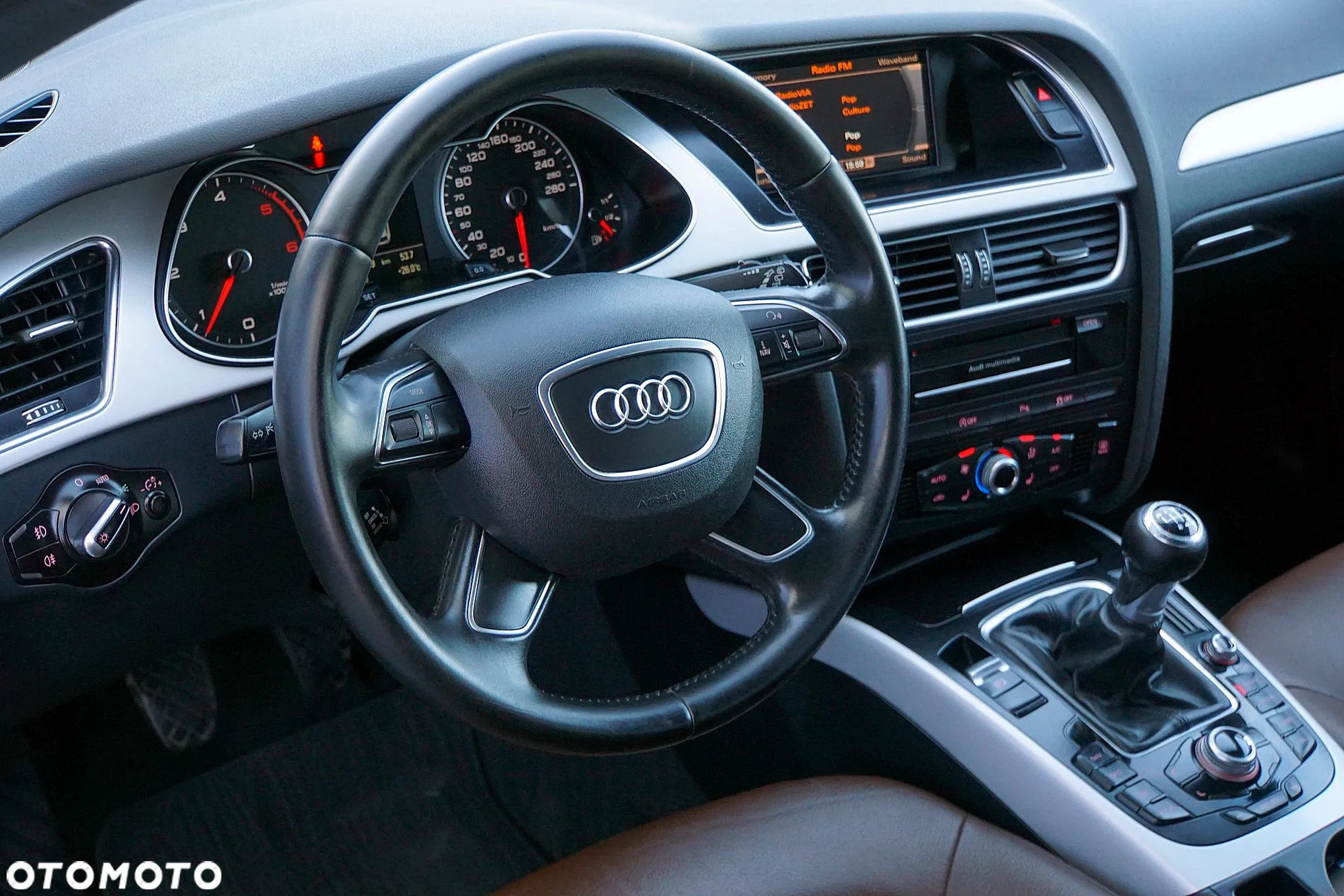 Audi A4 Avant 2.0 TDI ultra sport - 27