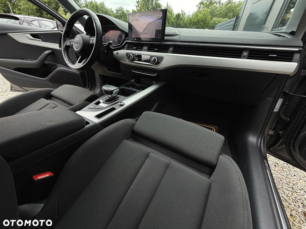 Audi A4 Avant 40 TDI Sport S tronic - 17