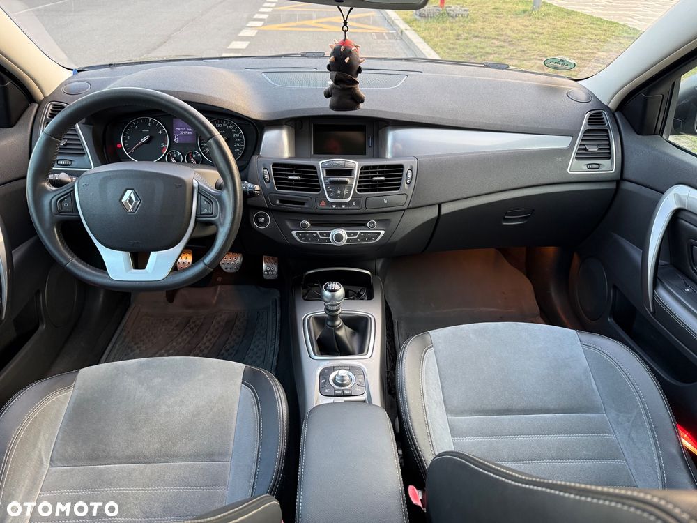 Renault Laguna dCi 150 FAP Bose - 13
