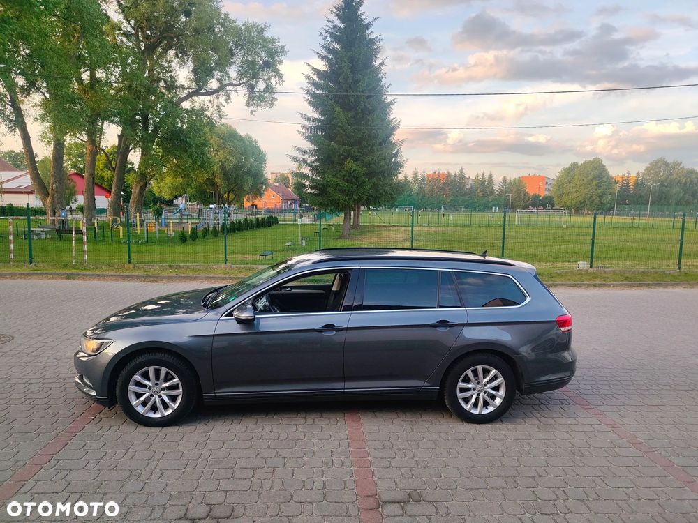 Volkswagen Passat 2.0 TDI (BlueMotion Technology) Comfortline - 2