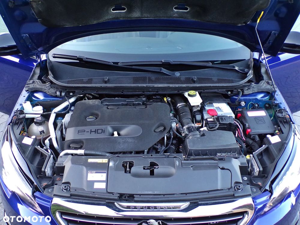 Peugeot 308 BlueHDi 180 EAT6 GT - 38