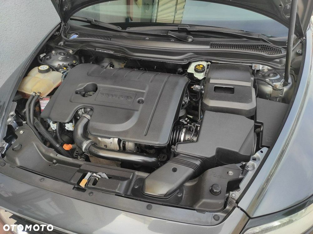 Volvo V50 - 15