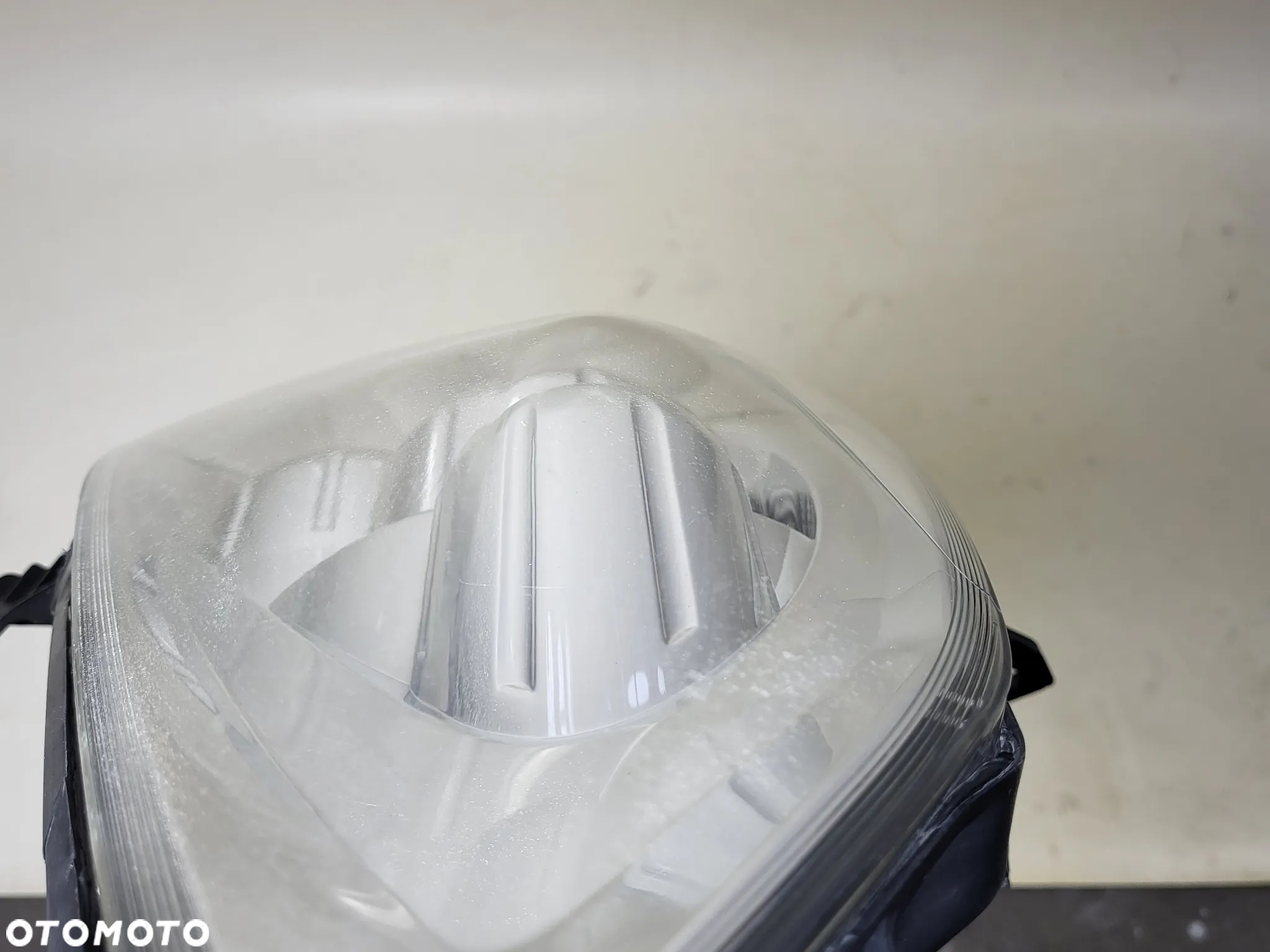 OPEL VECTRA C LIFT 05-08 PRZEDNIA LAMPA PRAWA EU - 3
