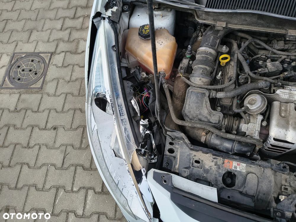 Ford B-MAX - 15