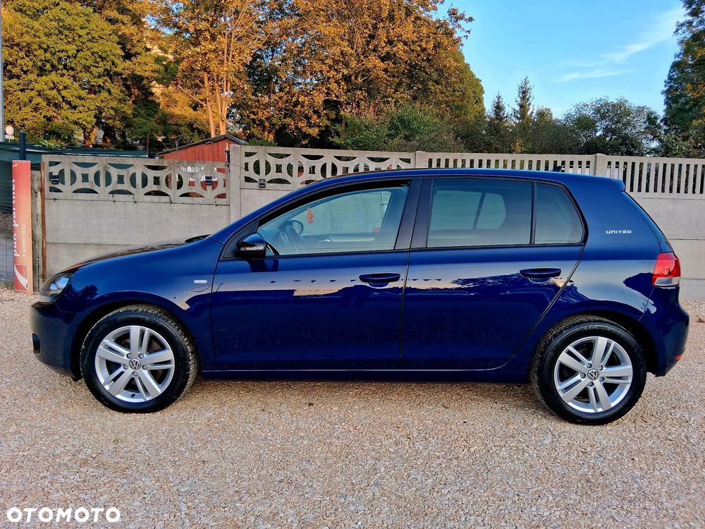 Volkswagen Golf 2.0 TDI DPF MATCH - 6