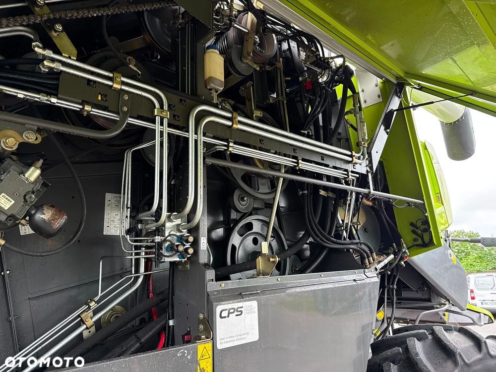 Claas LEXION 670 660  650 JOHN DEERE SERI T 670 - 33