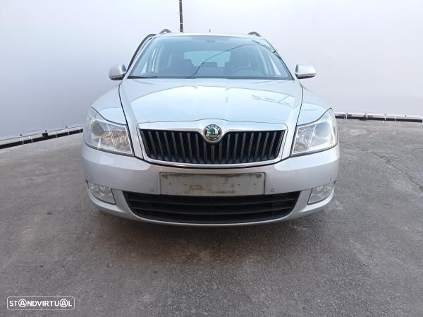 Para Peças Skoda Octavia Ii Combi (1Z5) - 1
