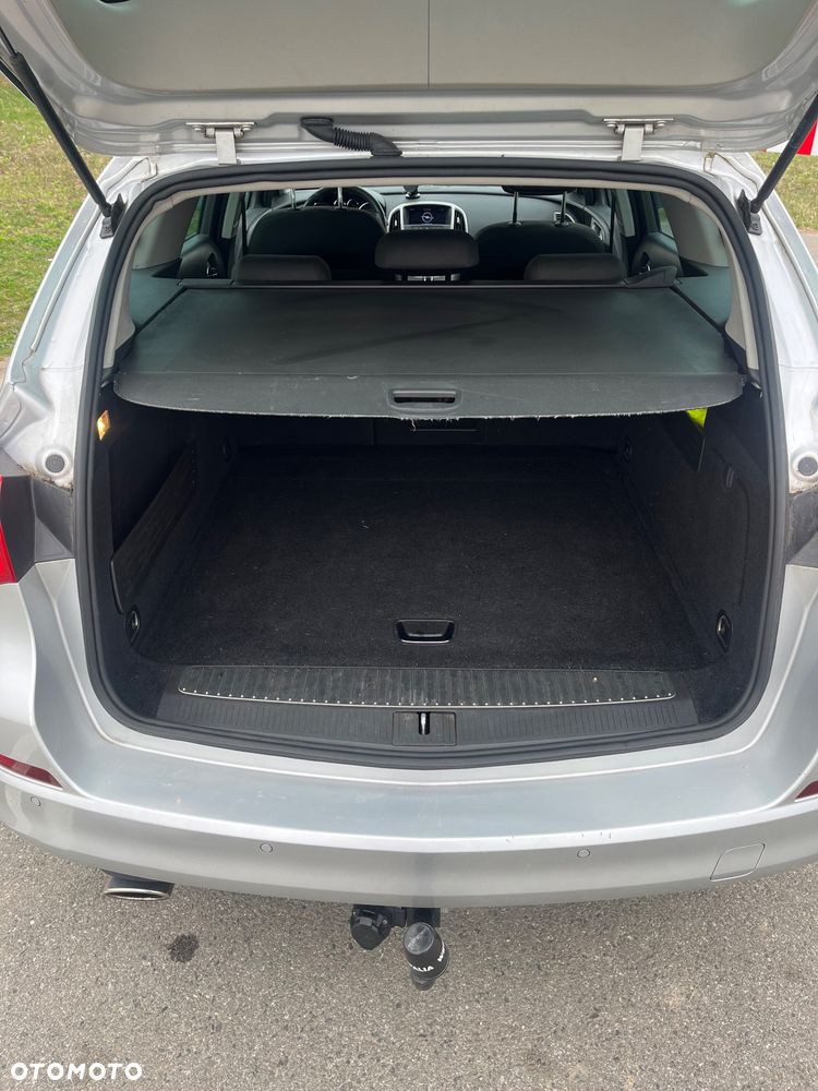 Opel Astra 1.4 Turbo Automatik 150 Jahre - 18