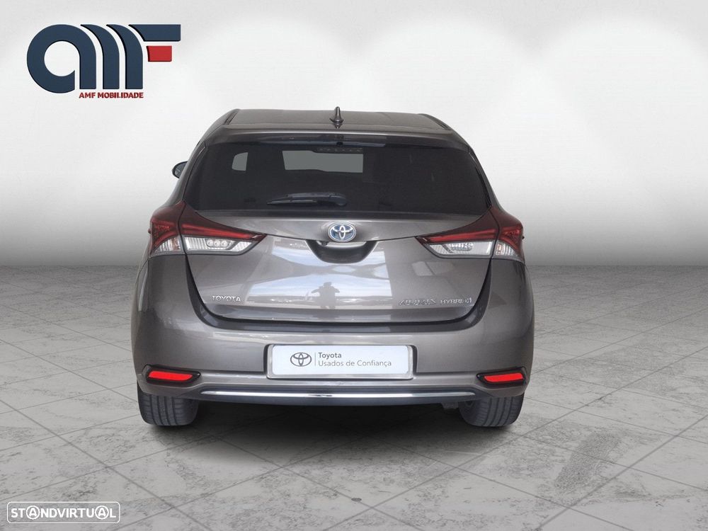 Toyota Auris 1.8 HSD Comfort+P.Sport - 19