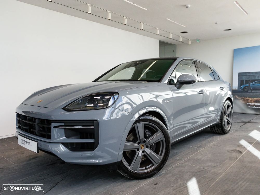 Porsche Cayenne Coupé E-Hybrid - 3