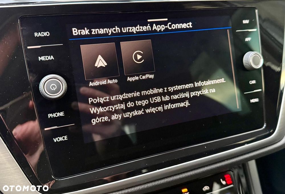 Volkswagen Touran 1.5 TSI EVO Comfortline Plus DSG - 16