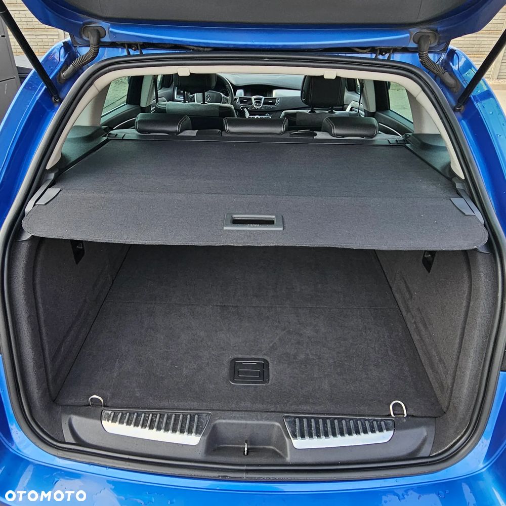 Renault Laguna dCi 180 FAP GT - 2