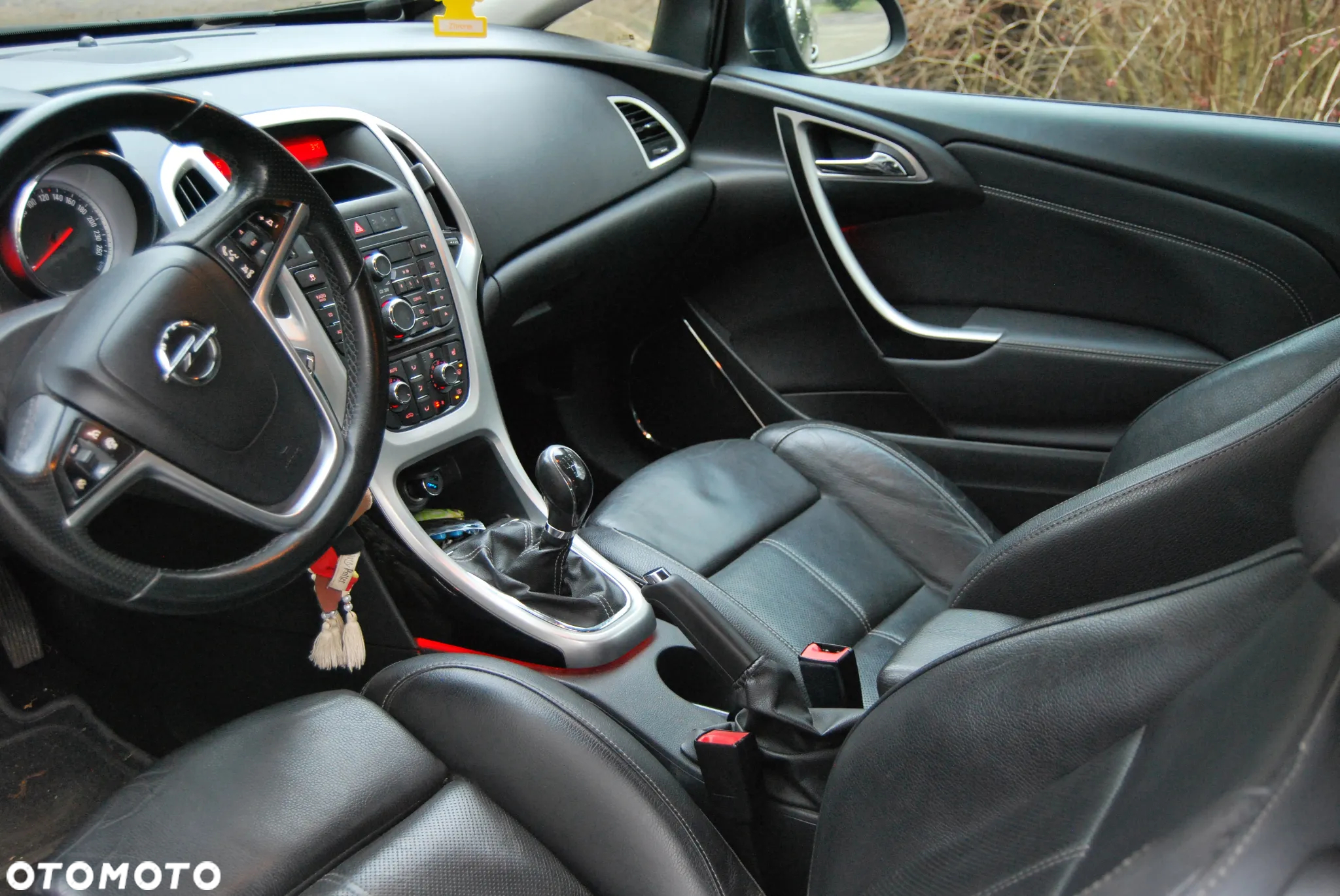 Opel Astra IV GTC 1.7 CDTI Sport S&S - 9