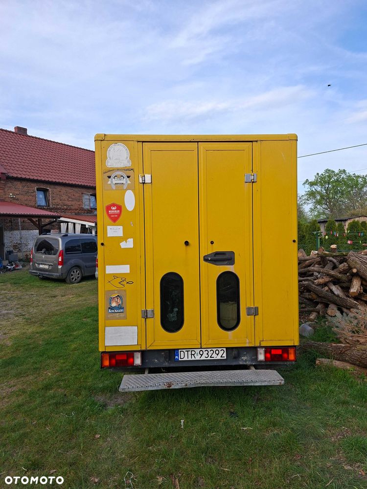 Mercedes-Benz Sprinter - 6