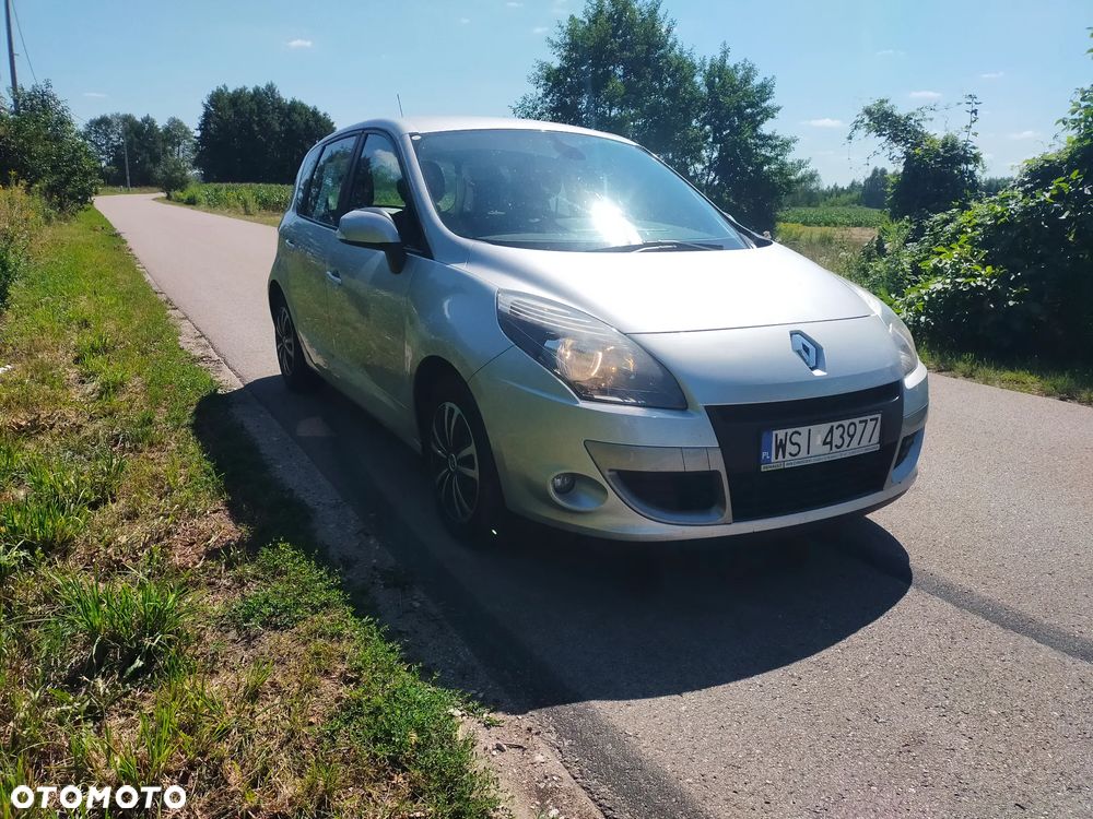 Renault Scenic 1.9 dCi Privilege - 2