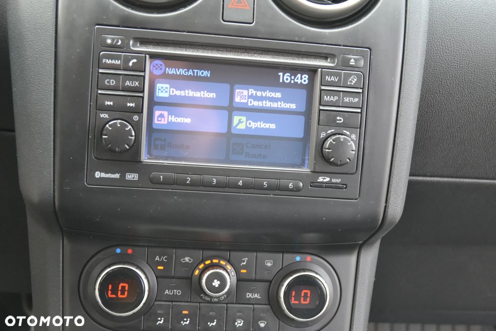 Nissan Qashqai 2.0 dCi Tekna - 28