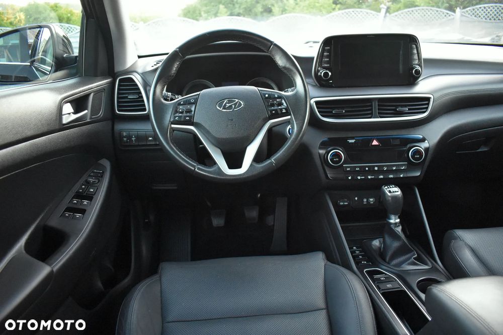 Hyundai Tucson 1.6 CRDi Executive - 27