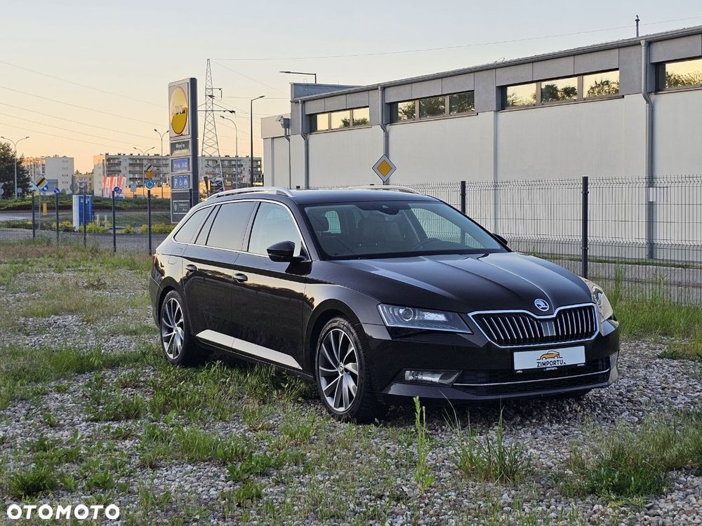 Skoda Superb 2.0 TDI 4x4 L&K DSG - 36